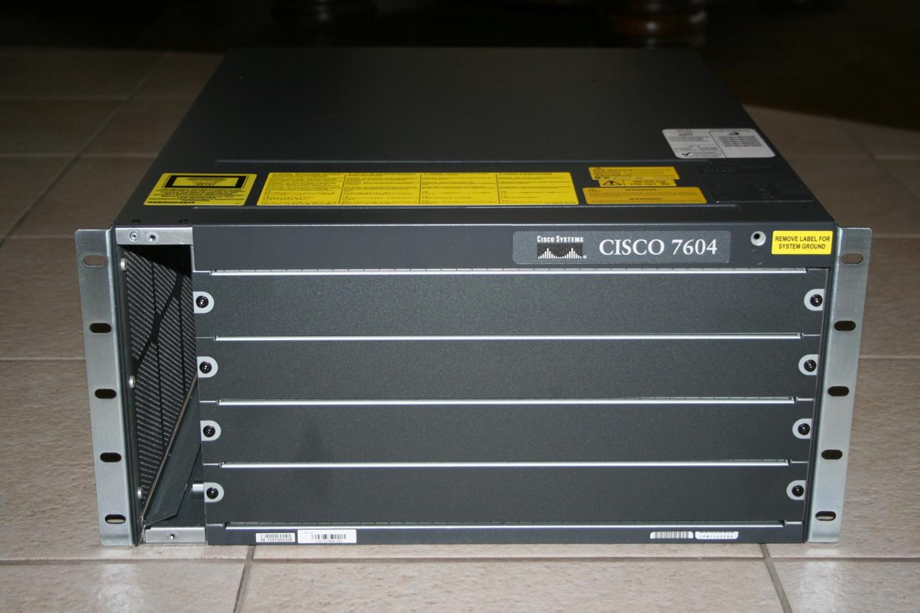 Cisco 7604 Router image 2