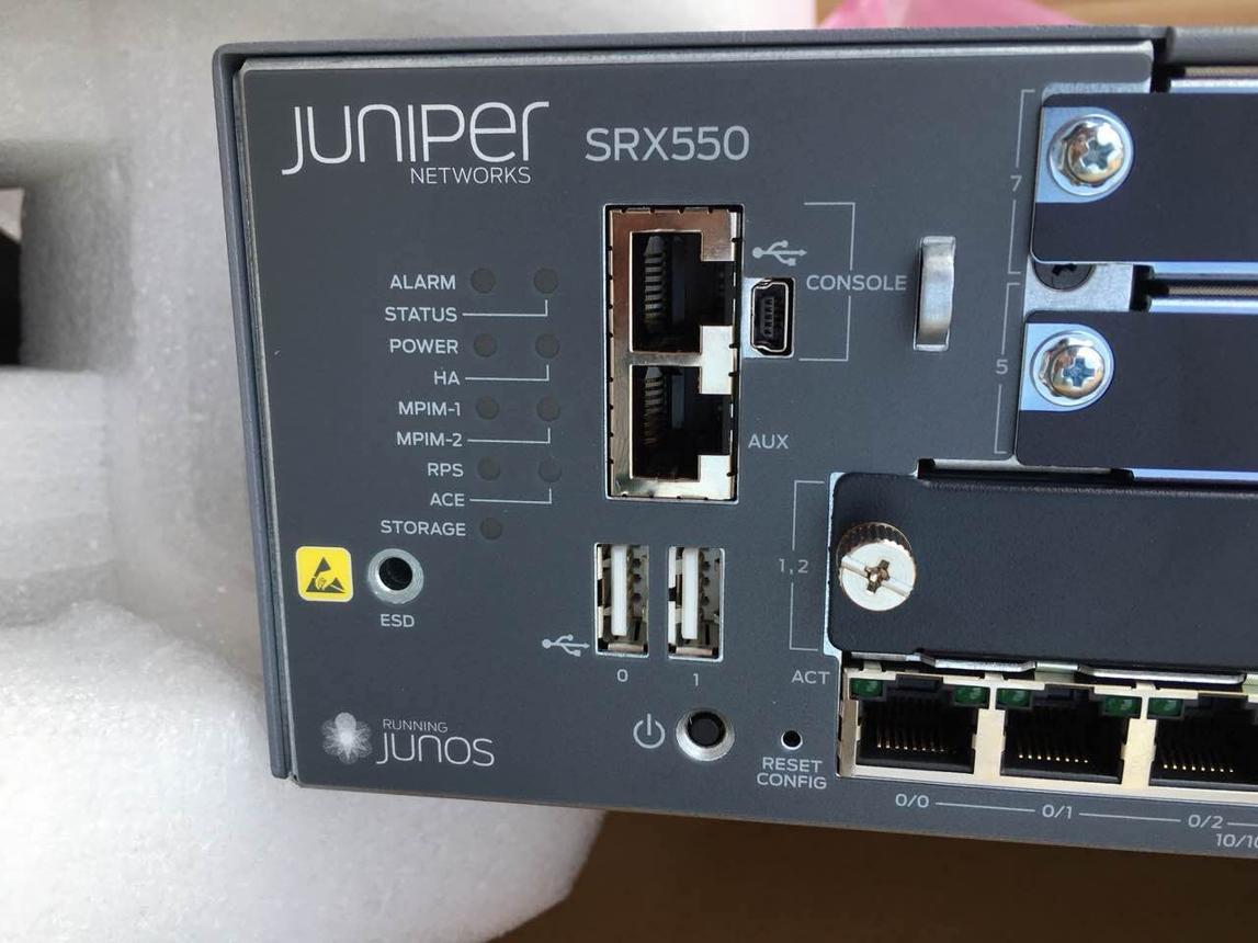 Juniper SRX550 image 3